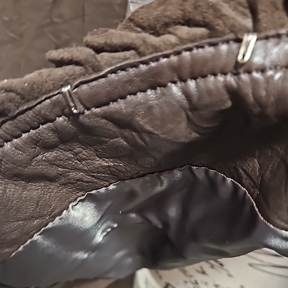 Chic Brown Leather Jacket - Picture 3 of 6